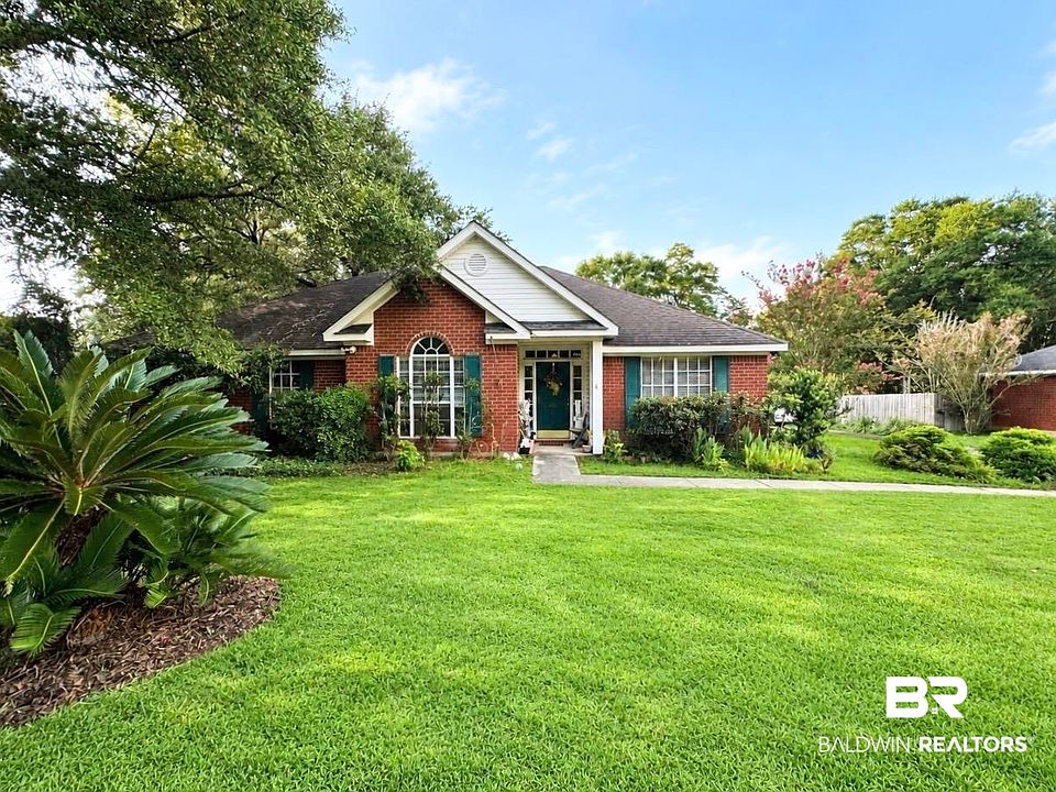 1st image of 7410 Meadow Wood Dr