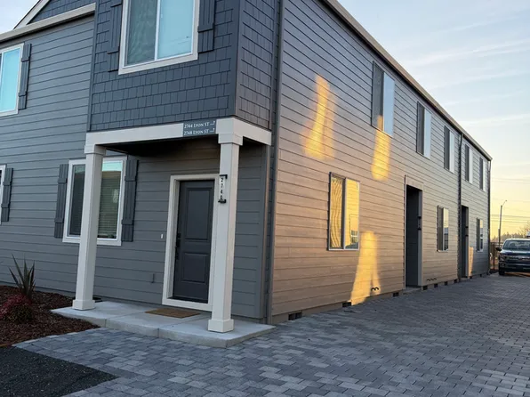 2716 Lyon St SE #26B, Albany, OR 97322