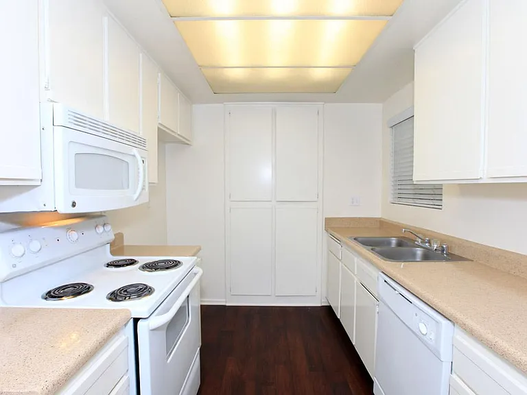 Spring Lakes Apartment Homes — Photo 45