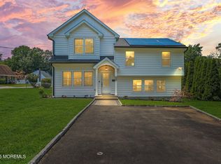 569 Ocean Blvd, Leonardo, NJ 07737