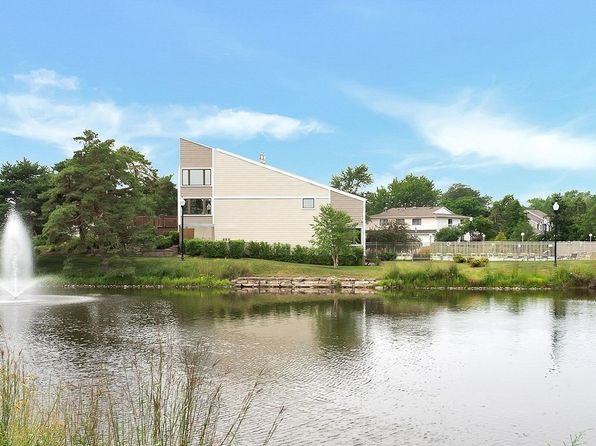 333 Regatta Pt