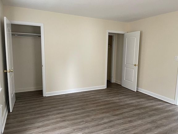 5th image of 47 Roosevelt Ave Floor 1