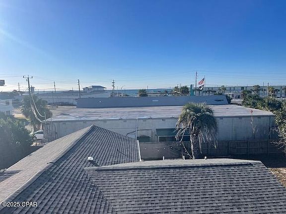 2nd image of 604 Lantana St