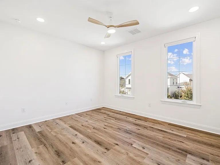 75 Conifer Ct — Photo 34