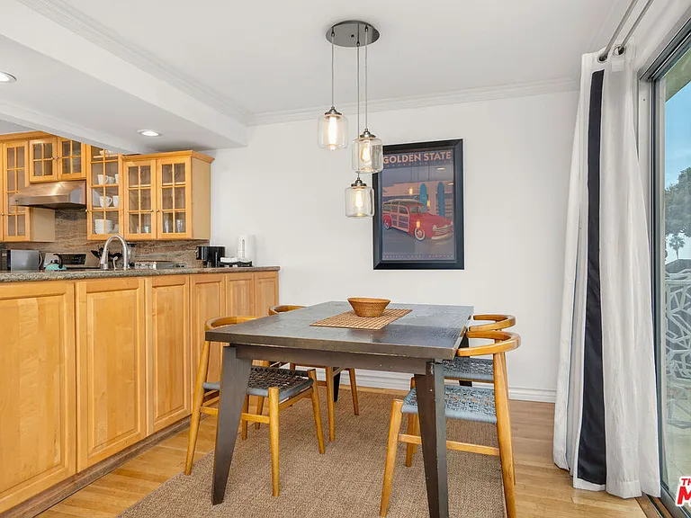 2101 Ocean Ave #3 — Photo 6