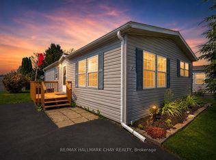 3 Illinois Cres, Wasaga Beach, ON L9Z3A8
