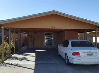 705 Los Arboles, Carlsbad, NM 88220