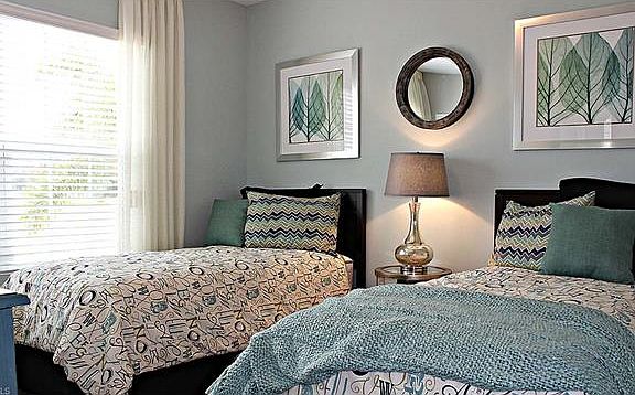 3rd image of 3454 Acapulco Cir