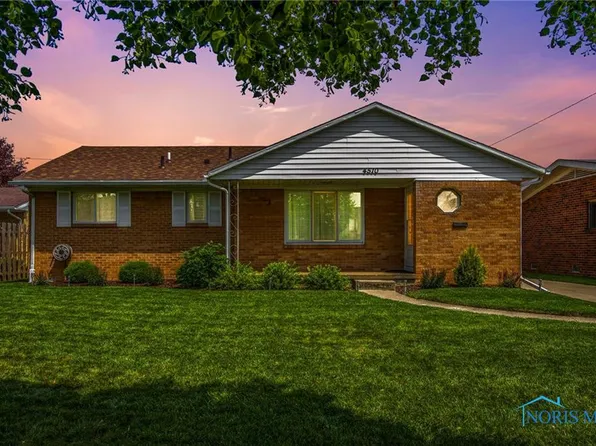 4510 282nd St, Toledo, OH 43611