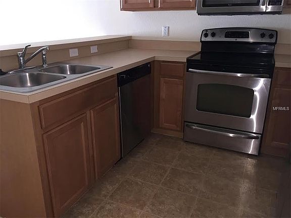 5th image of 680 Cresting Oak Cir