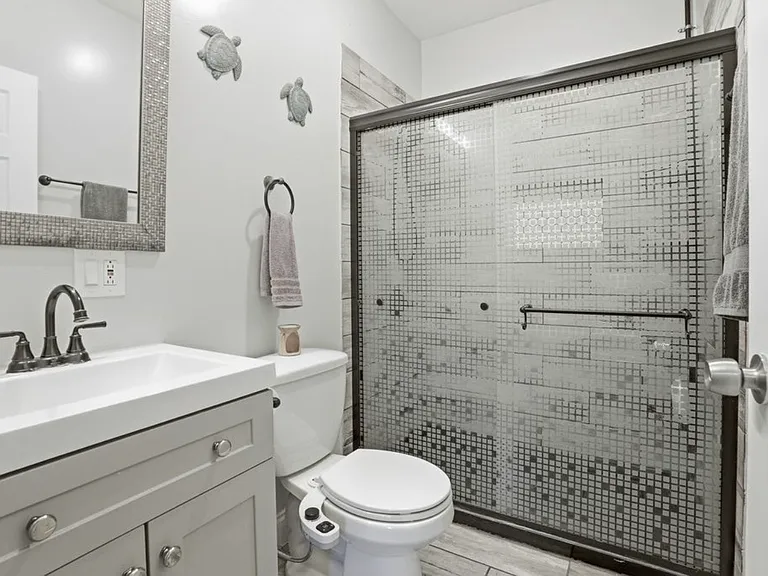 3248 W Maypole Ave #2 — Photo 16