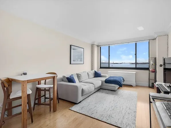 377 Rector Pl APT 10L, New York, NY 10280