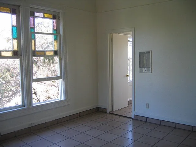 2419 J St #1-4 — Photo 2