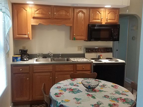 4th image of 117 Cottage Hill Ave