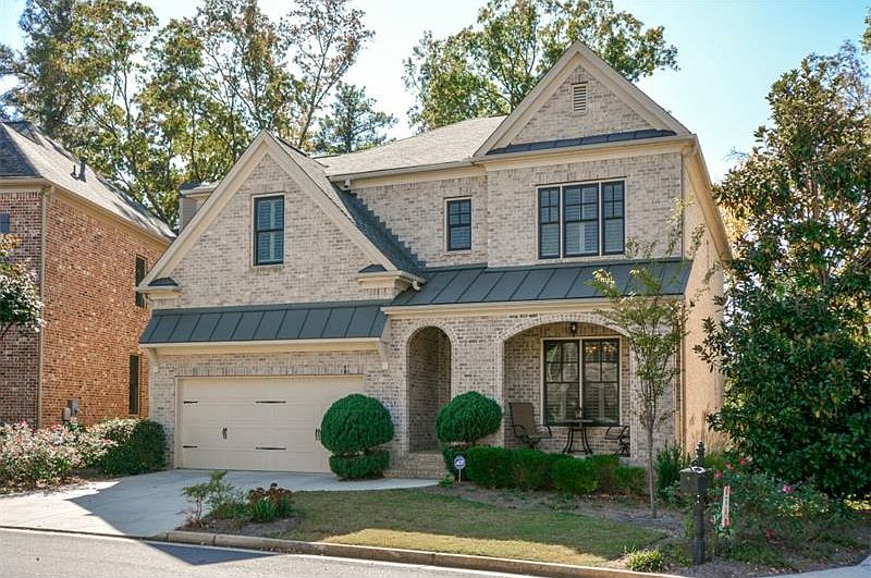 1st image of 708 Park Manor Dr SE