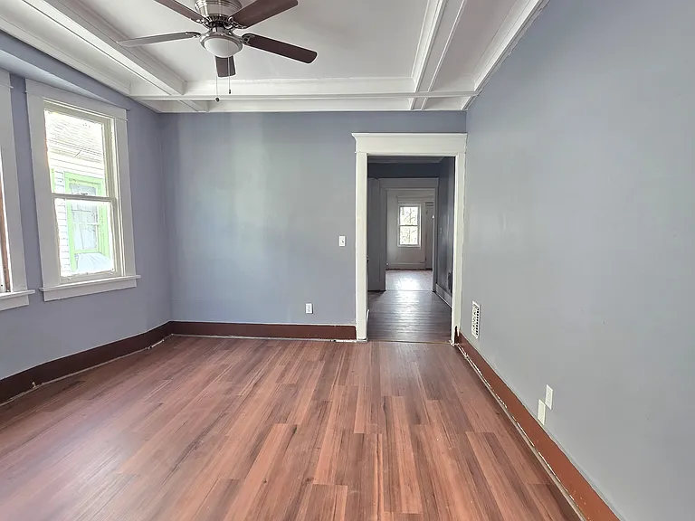82 Butler Ave #2 — Photo 4