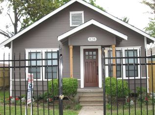 828 E 32nd St, Houston, TX 77022