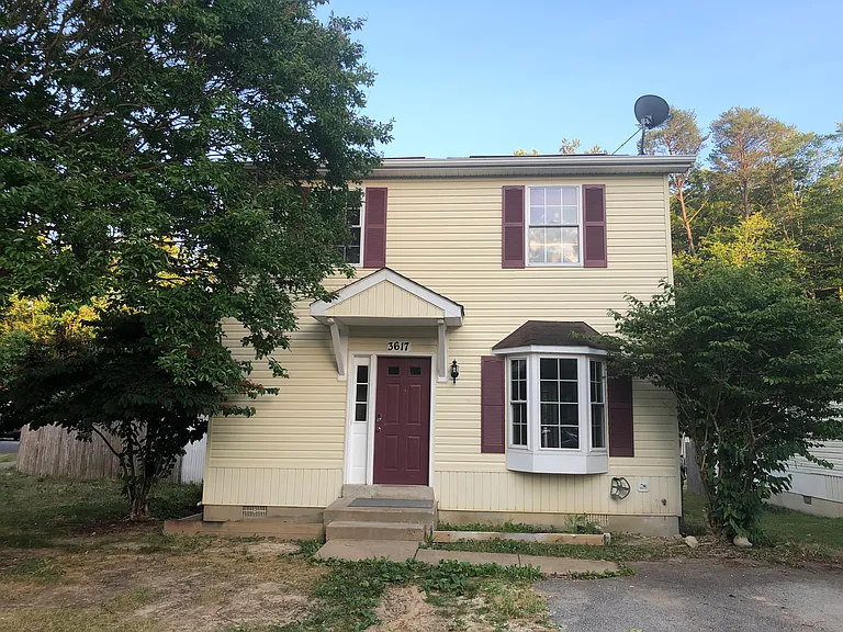 3617 Dewey Ct — Photo 1