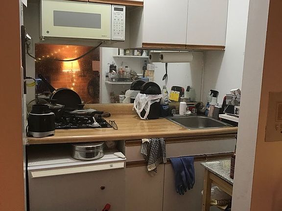 2nd image of 408 E 88th St APT 5C