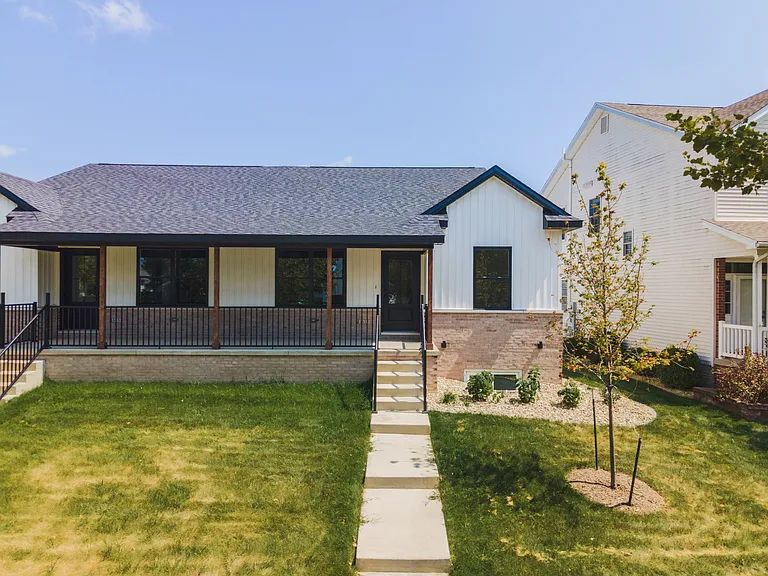 1613 Belclare Rd — Photo 36