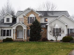 8524 Shepard Rd, Macedonia, OH 44056