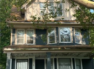 1105 Lakeview Rd, Cleveland, OH 44108