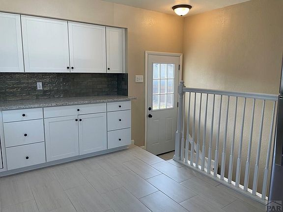 5th image of 2117 Elmwood Ln