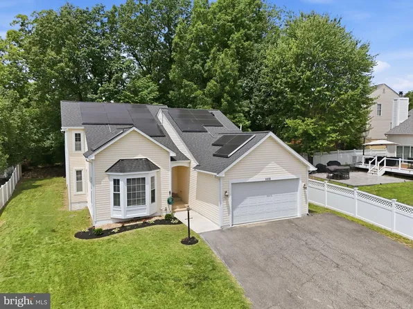 16818 Francis West Ln, Dumfries, VA 22026