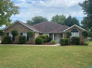 222 Rivershore Dr, Huntsville, AL 35811