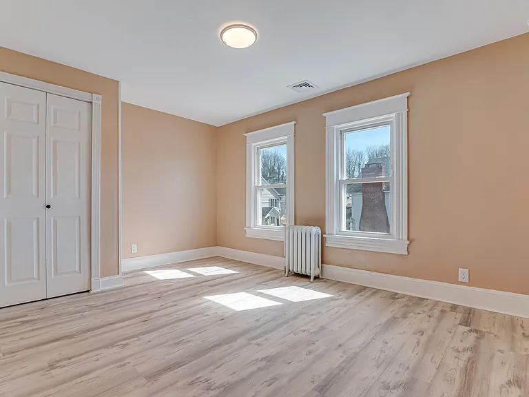 516 Hickory St — Photo 27