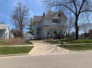119 Vine St, Sun Prairie, WI 53590