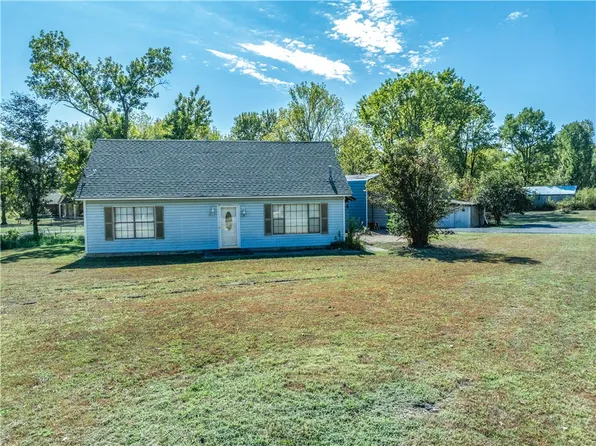 5504 Hilltop Rd, Van Buren, AR 72956