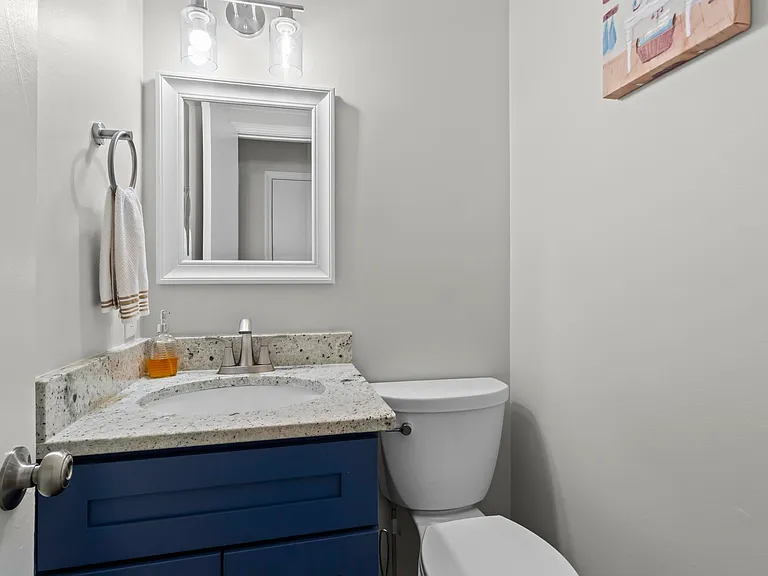 134 Woodberry Ct — Photo 10