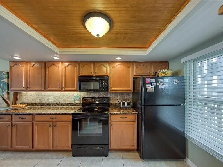 105 Island Way #138 — Photo 13