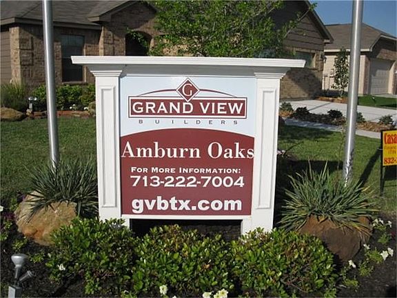 2nd image of 7814 Big Oak Dr