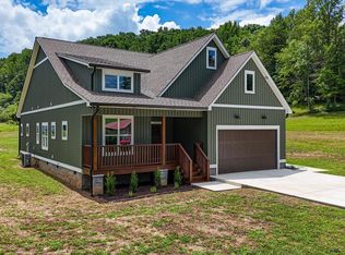 8880 Griffith Hwy, Whitwell, TN 37397