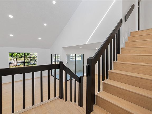 3rd image of 4559 Brook Drive