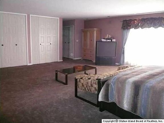 3rd image of 55 Coverly Ave