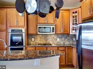 7092 Little Thames Dr, Gainesville, VA 20155