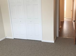 432 Riverbend Dr, Milan, MI