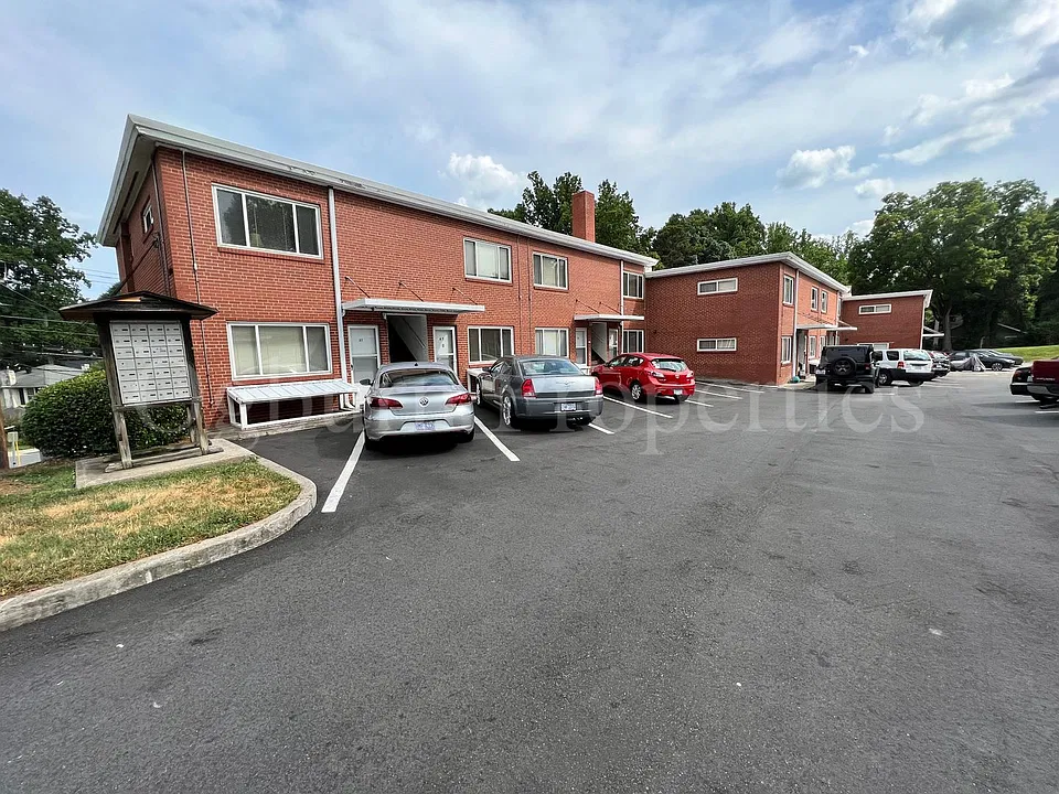 803001- MED FOUNDATION APTS