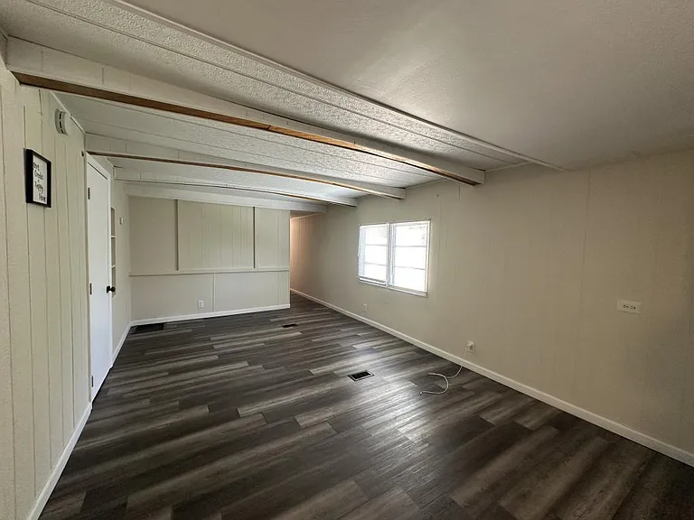 5844 Sunshine Park Dr — Photo 13