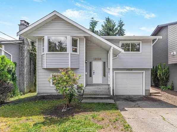 19828 68th Ave, Langley, BC V2Y 1H7