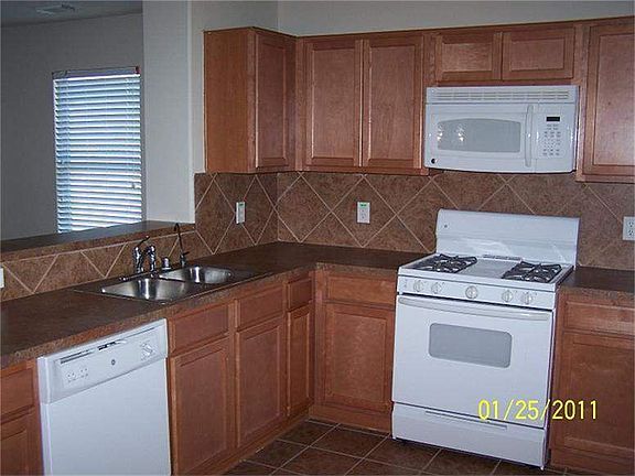 3rd image of 2815 Frost Gate Ct