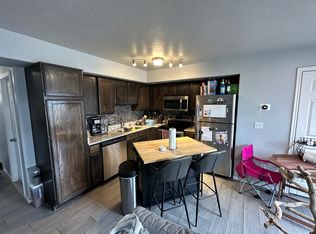 6977 S Florentine Ct, West Jordan, UT 84084