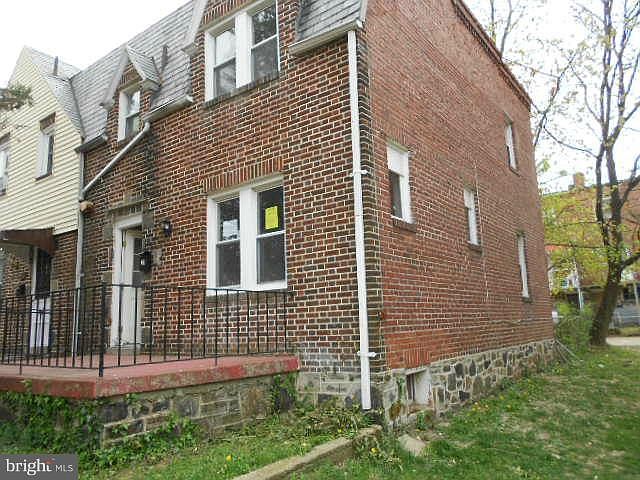 1st image of 20 N Rosedale St