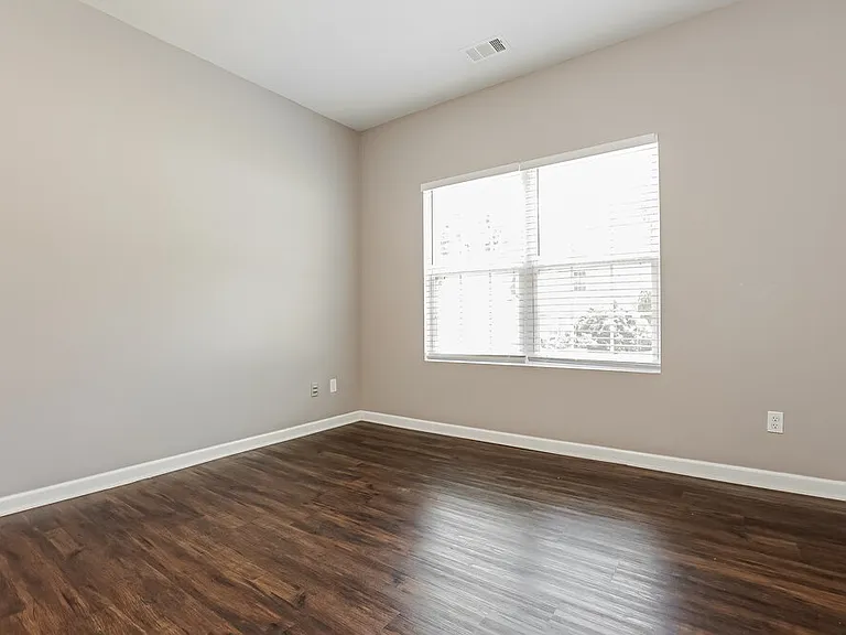 475 Boxelder Rd — Photo 5