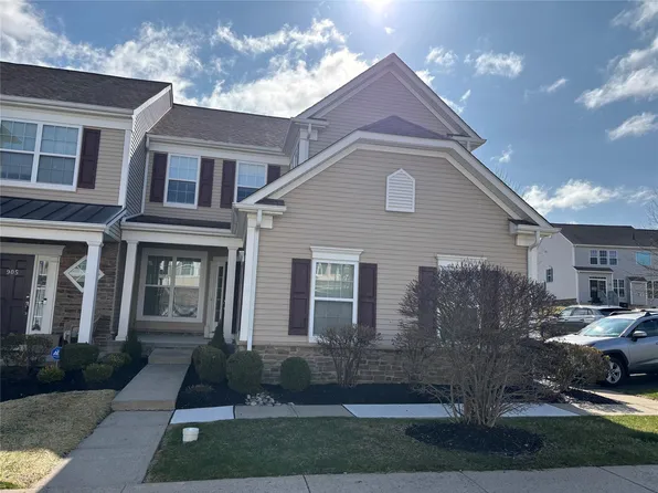 6 Bainbridge Place #906, Newburgh, NY 12550