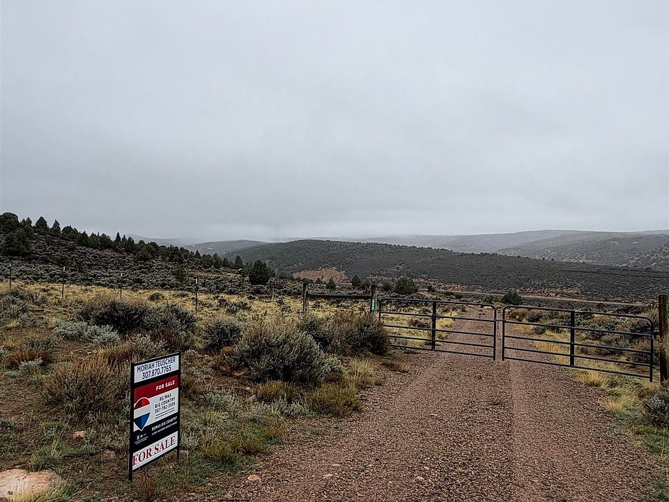1st image of 660 Pack Saddle Rd