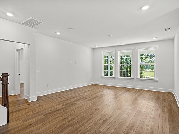 5th image of 739 Sun Colony Blvd.